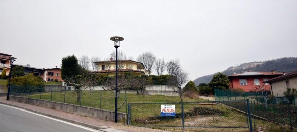 1 room Land in Chiampo, Italy No. 66250 2