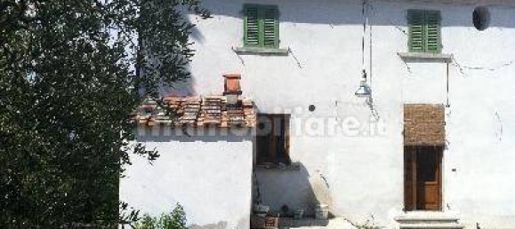 5 bedrooms House in Quarrata, Italy No. 148770 14