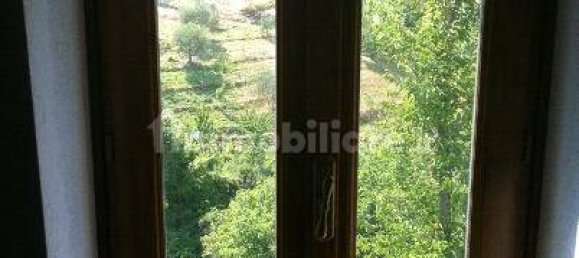 5 bedrooms House in Quarrata, Italy No. 148770 7