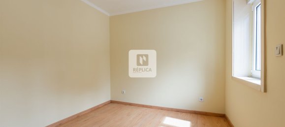 2 bedrooms House in Porto, Portugal No. 187436 14