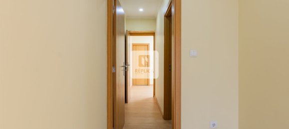 2 bedrooms House in Porto, Portugal No. 187436 19