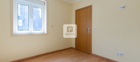 2 bedrooms House in Porto, Portugal No. 187436 21