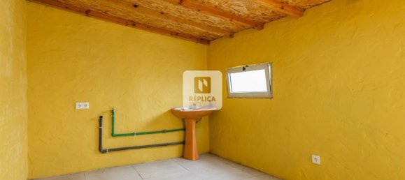 2 bedrooms House in Porto, Portugal No. 187436 16