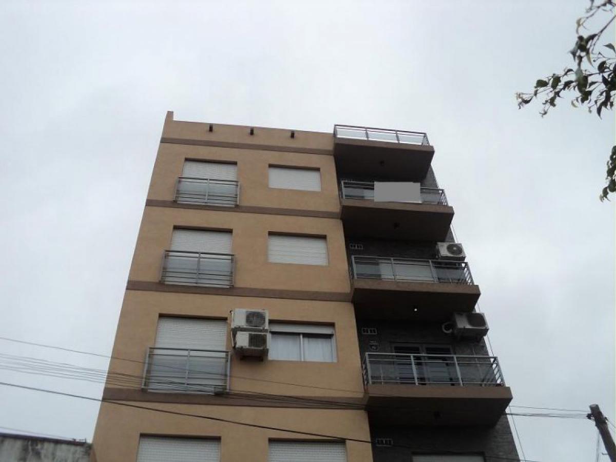 2 bedrooms Apartment in Tres de Febrero, Argentina No. 21743