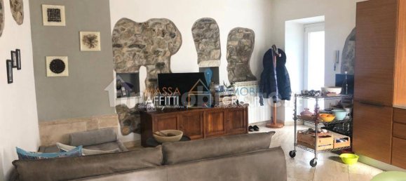 2 bedrooms House in Carrara, Italy No. 134682 7