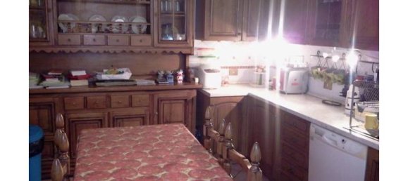 5 bedrooms Villa in Rome, Italy No. 254070 3