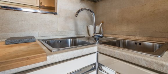 5 bedrooms Apartment in Livorno, Italy No. 324289 6