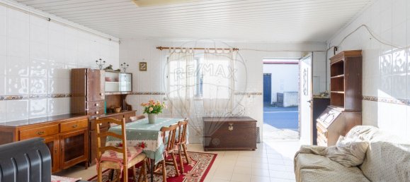 1 bedroom House in Fermentelos, Portugal No. 47353 2