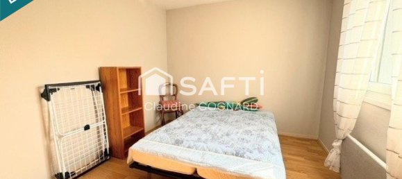 3 bedrooms House in Vinzelles, France No. 200612 8