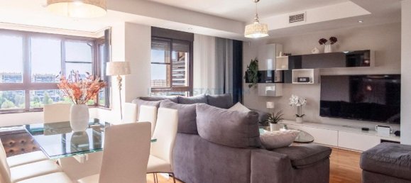 5 bedrooms Apartment in Alicante, Spain No. 184502 2