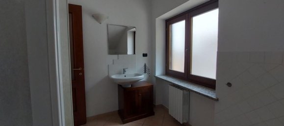 2 rooms Apartment in Cavour, Italy No. 164251 13