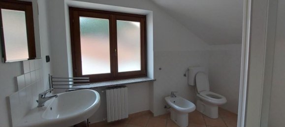 2 rooms Apartment in Cavour, Italy No. 164251 12