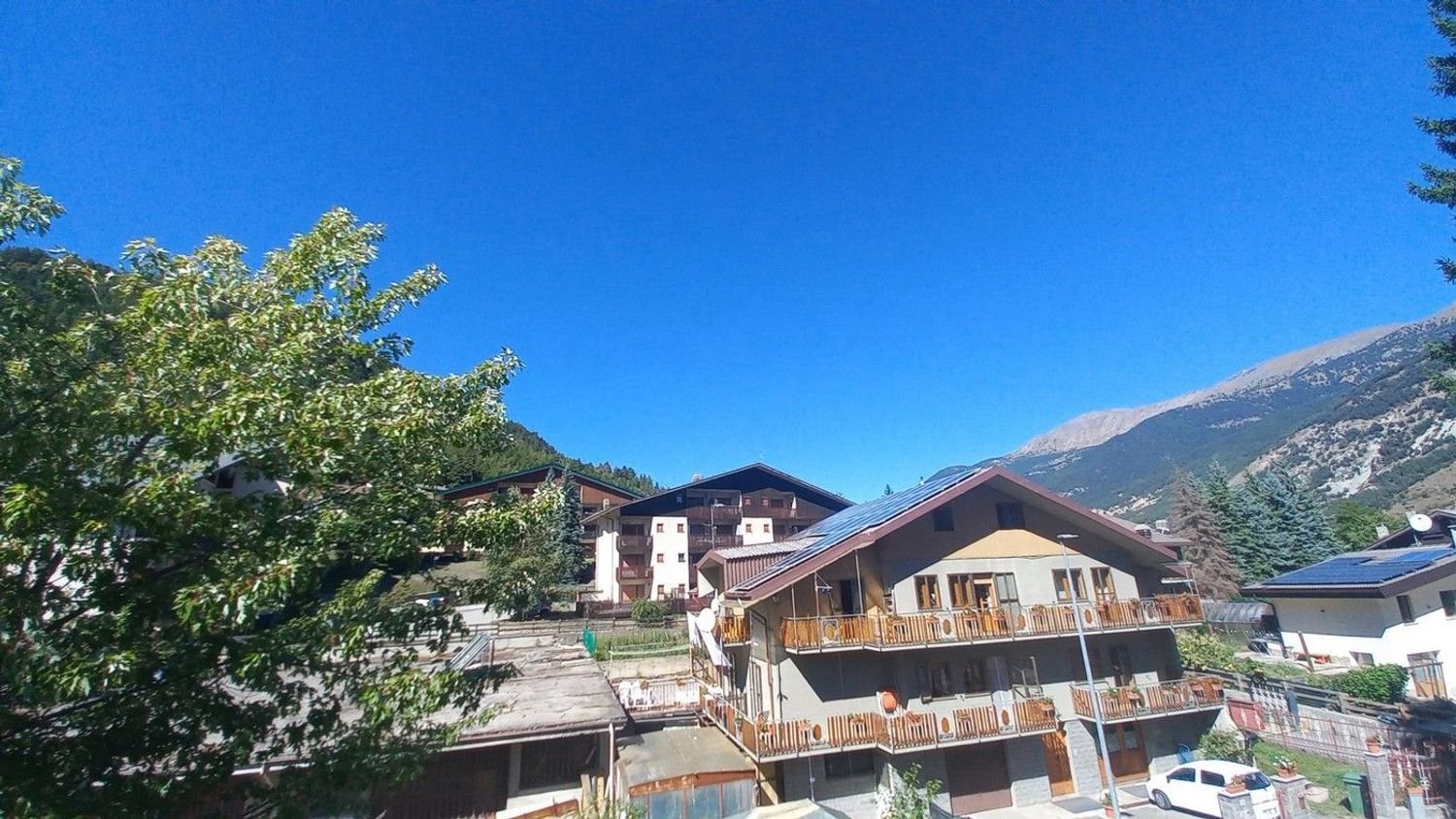 2 bedrooms Apartment in Oulx, Italy No. 314516