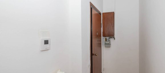 1 Schlafzimmer Wohnung in Melegnano, Italy, Nr. 323016 5