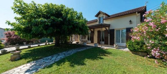 6 bedrooms House in Lot, France No. 308631 3