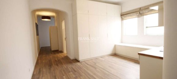 3 bedrooms Apartment in Sliema, Malta No. 9110 11