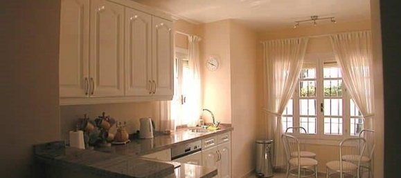 3 bedrooms House in Estepona, Spain No. 146172 14