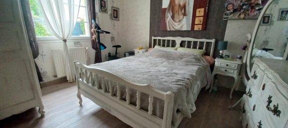 Casa de 3 dormitorios en Chambray-les-Tours, France No. 55038 22