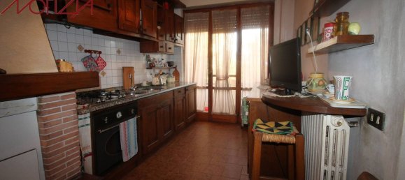 9 rooms Villa in Lucca, Italy No. 13874 16