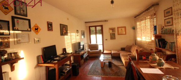 9 rooms Villa in Lucca, Italy No. 13874 2