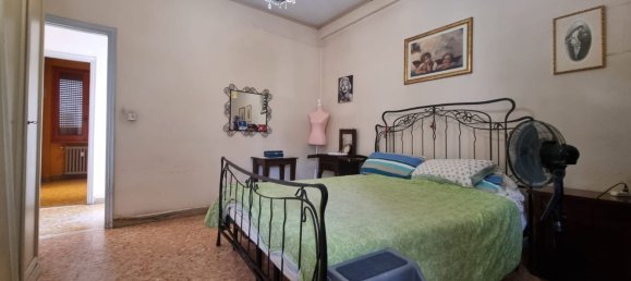 5 bedrooms Apartment in Florence, Italy No. 333321 8