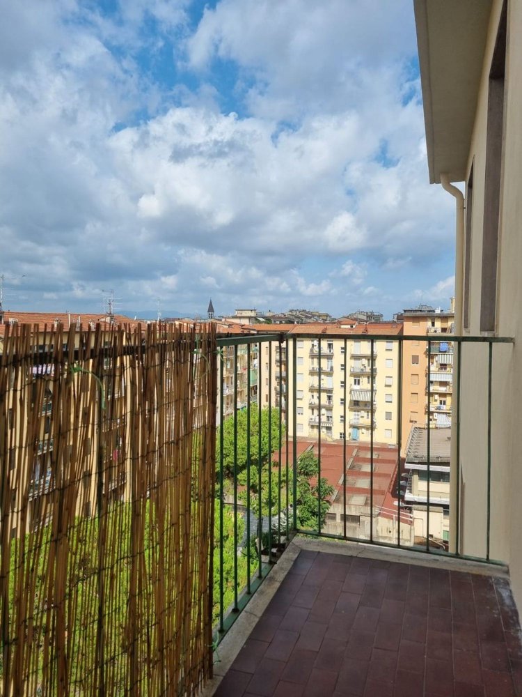 5 bedrooms Apartment in Florence, Italy No. 333321