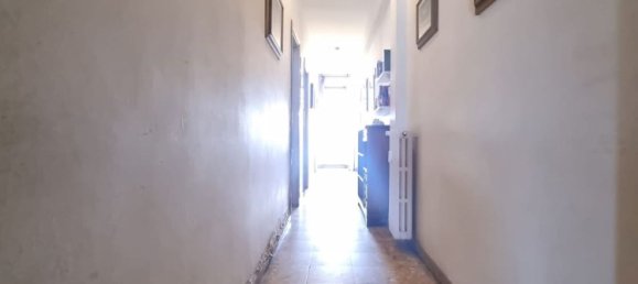 5 bedrooms Apartment in Florence, Italy No. 333321 22