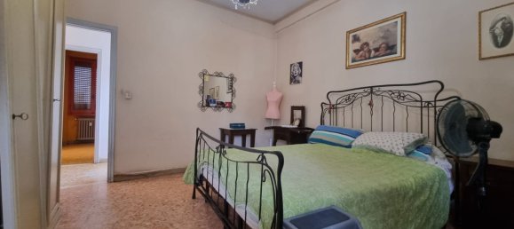 5 bedrooms Apartment in Florence, Italy No. 333321 9