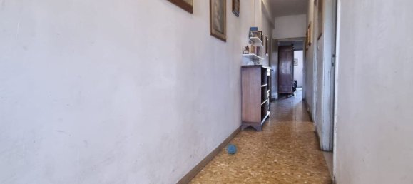 5 bedrooms Apartment in Florence, Italy No. 333321 7