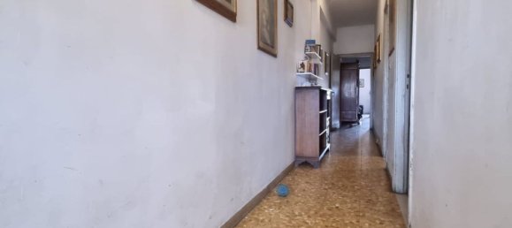 5 bedrooms Apartment in Florence, Italy No. 333321 10