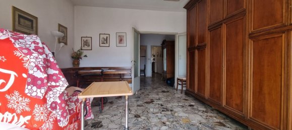 5 bedrooms Apartment in Florence, Italy No. 333321 5