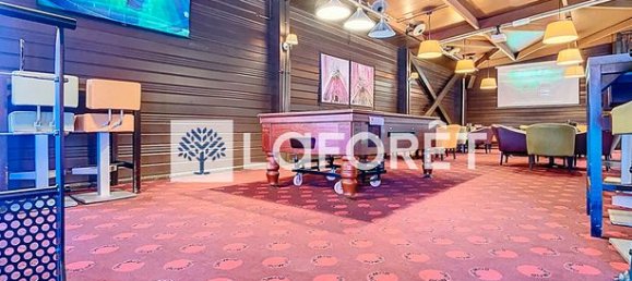 Gewerbliche Immobilie in Bressuire, France, Nr. 312151 3