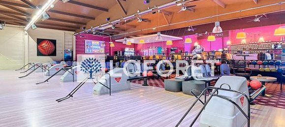 Gewerbliche Immobilie in Bressuire, France, Nr. 312151 2