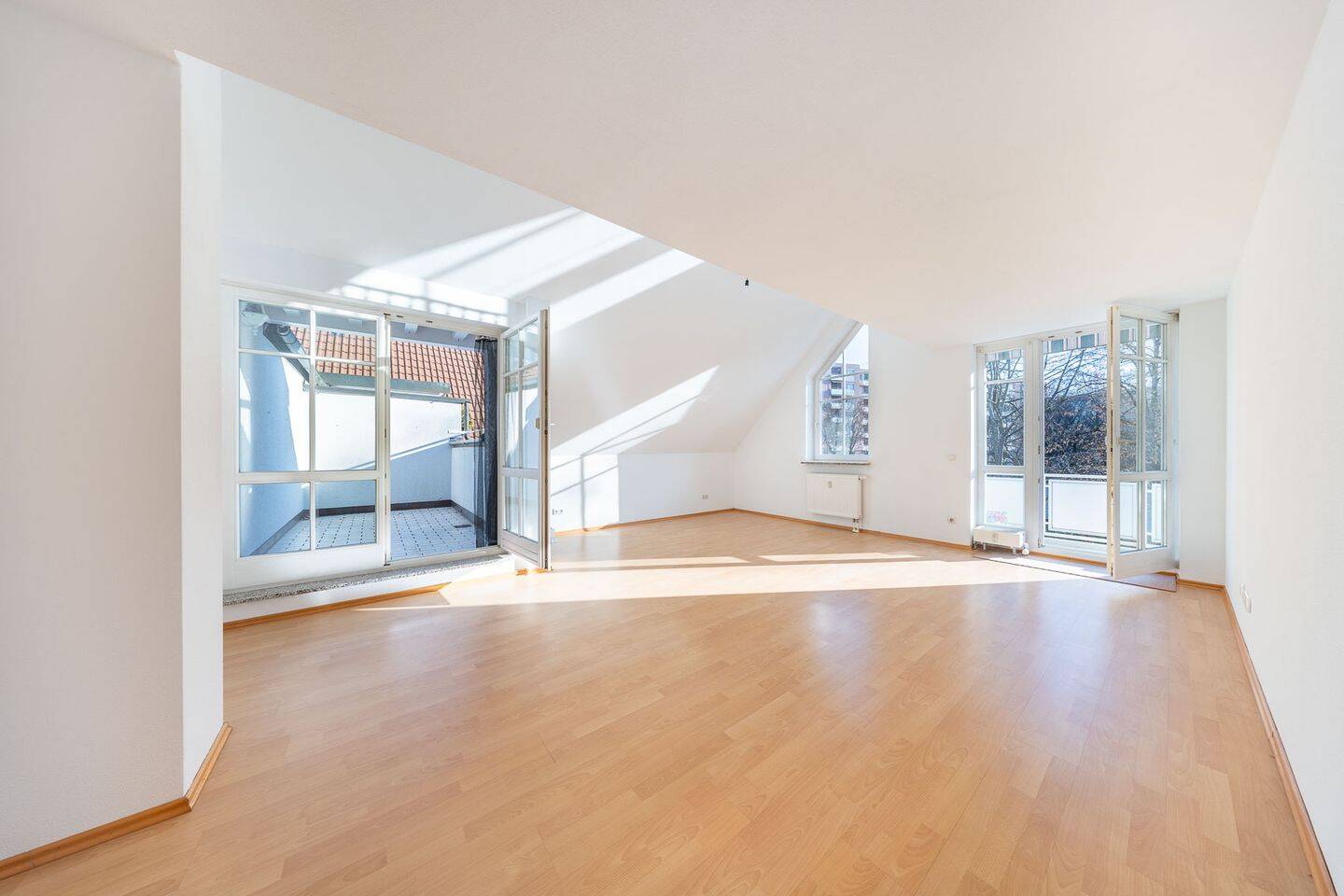 Dúplex de 2 dormitorios en Munich, Germany No. 174218