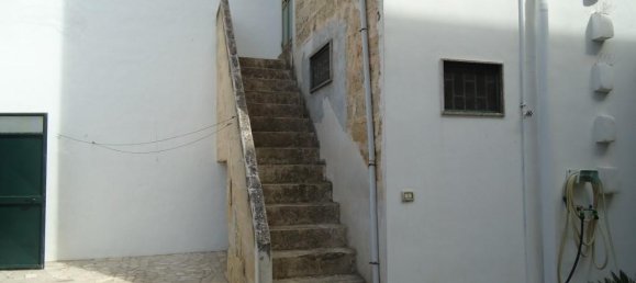 Casa de 6 divisões em Matino, Italy N.º 236637 25