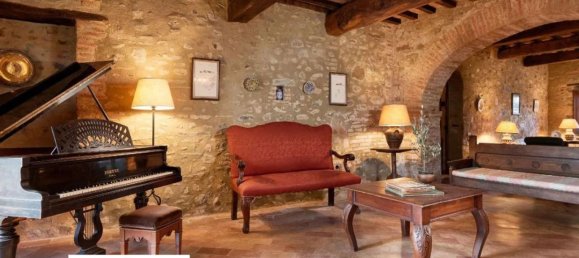 Gebäude in Bevagna, Italy 1800m², Nr. 258837 6