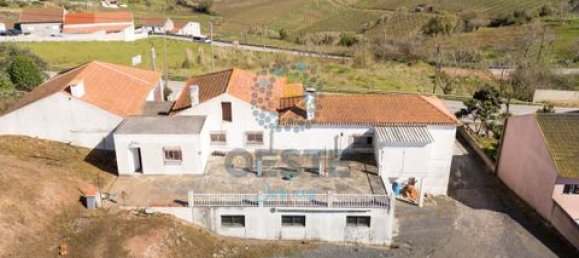 4 bedrooms Villa in Cadaval, Portugal No. 86674 5