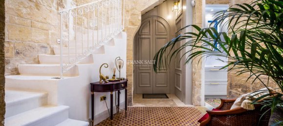 2 bedrooms Townhouse in Siggiewi, Malta No. 10055 8