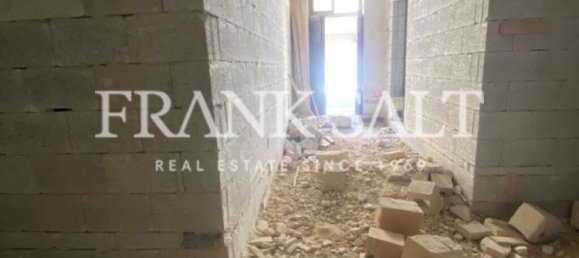 Penthouse T1 em Luqa, Malta N.º 1112 8