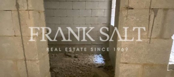 Penthouse T1 em Luqa, Malta N.º 1112 6