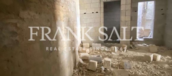 Penthouse T1 em Luqa, Malta N.º 1112 2