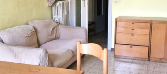 3 rooms Apartment in Turin, Italy No. 55954 3