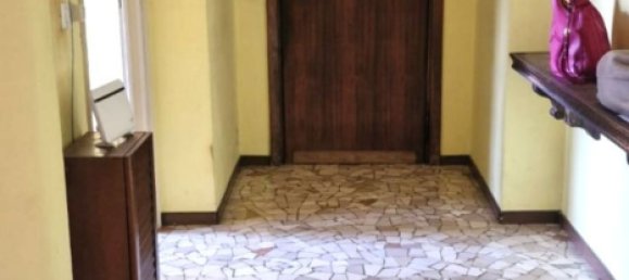 3 rooms Apartment in Turin, Italy No. 55954 10