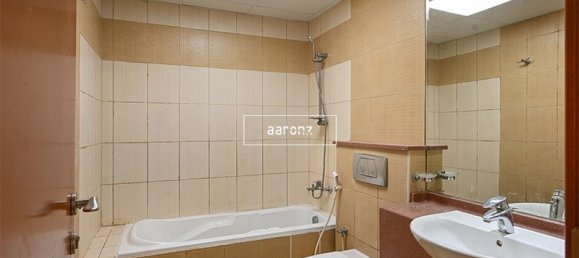 Квартира с 2 спальнями в Дубай Марина, ОАЭ № 55424 11