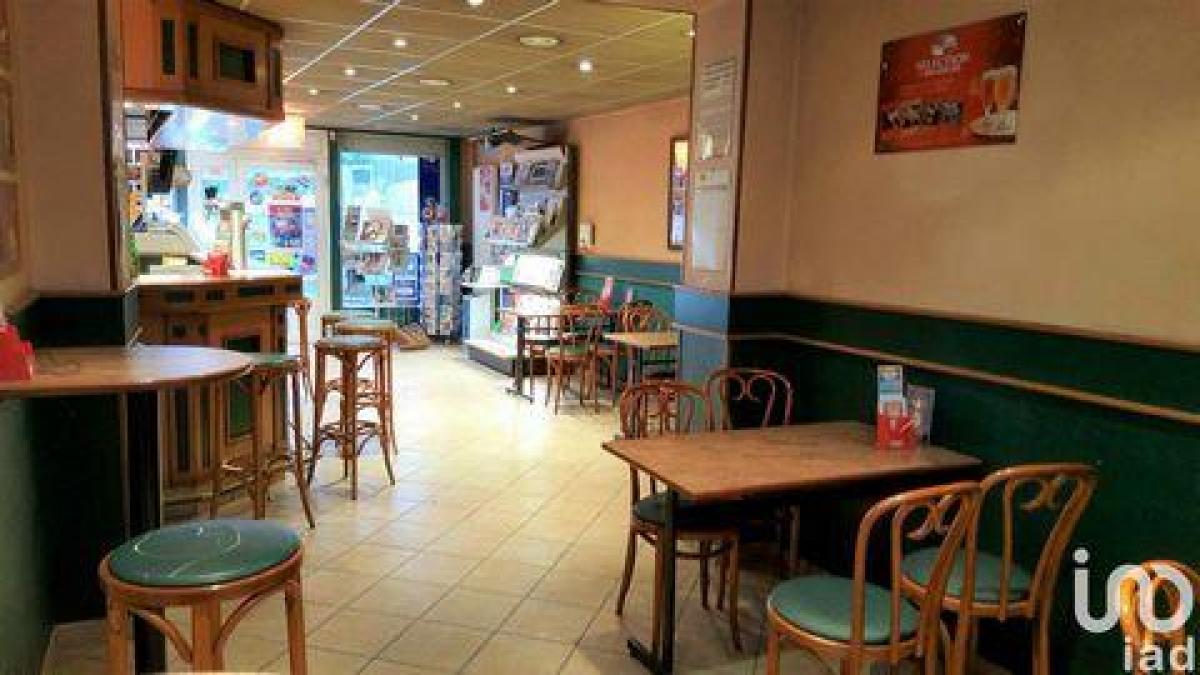 Fabrik in Amiens, France 100m², Nr. 17710