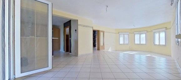 4 Schlafzimmer Villa in Hagondange, France, Nr. 248299 4