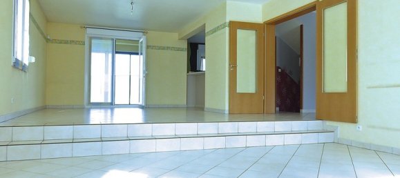 4 Schlafzimmer Villa in Hagondange, France, Nr. 248299 3