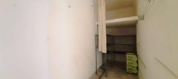 6-salle Appartement à Taranto, Italy No. 17394 14