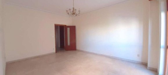 6-salle Appartement à Taranto, Italy No. 17394 19