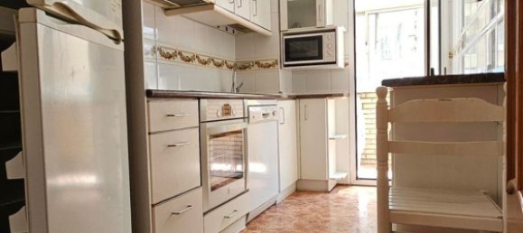 3 bedrooms Apartment in Zaragoza, Spain No. 160037 19